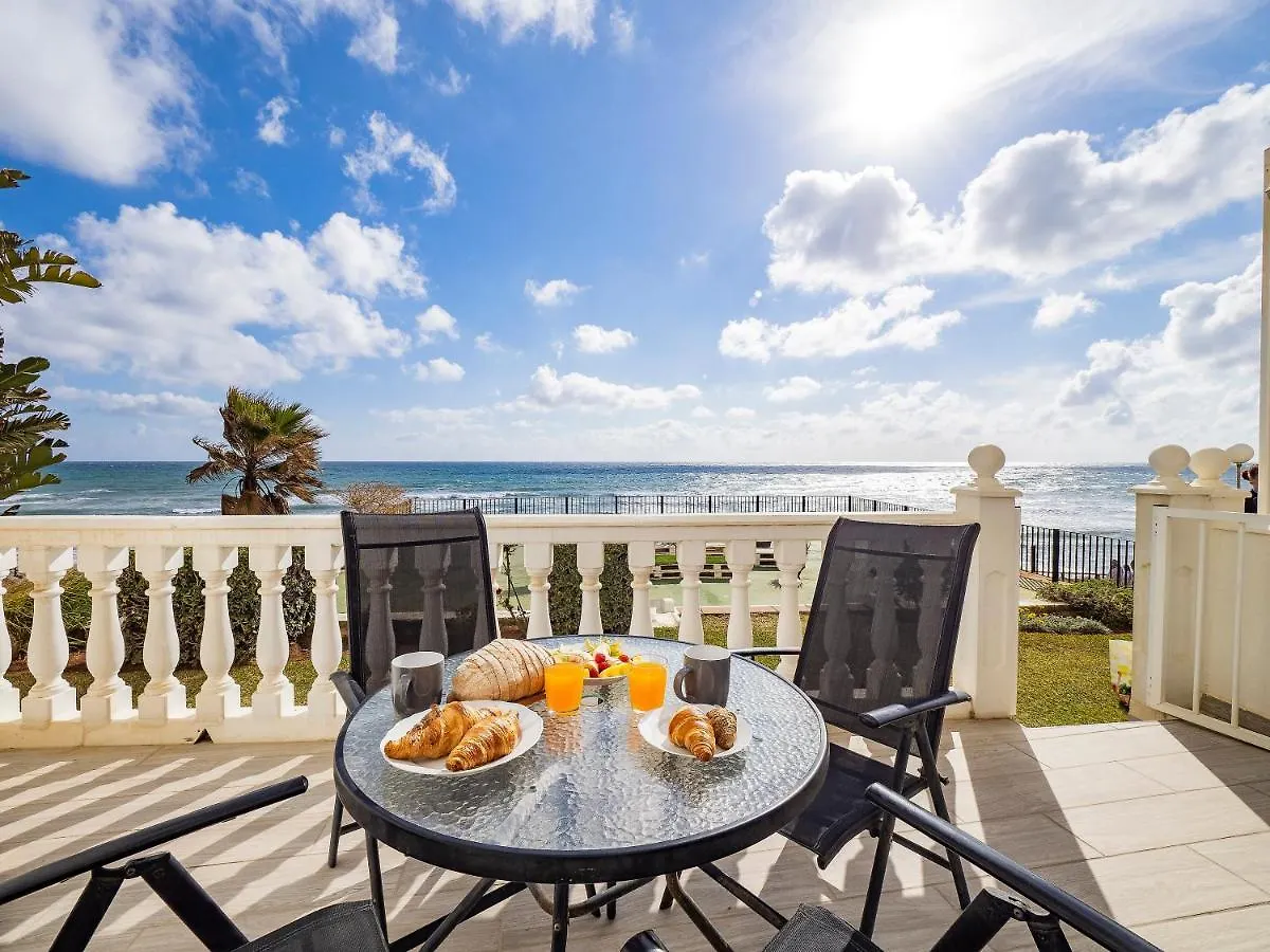 Apartment On Beach Mijas contacts