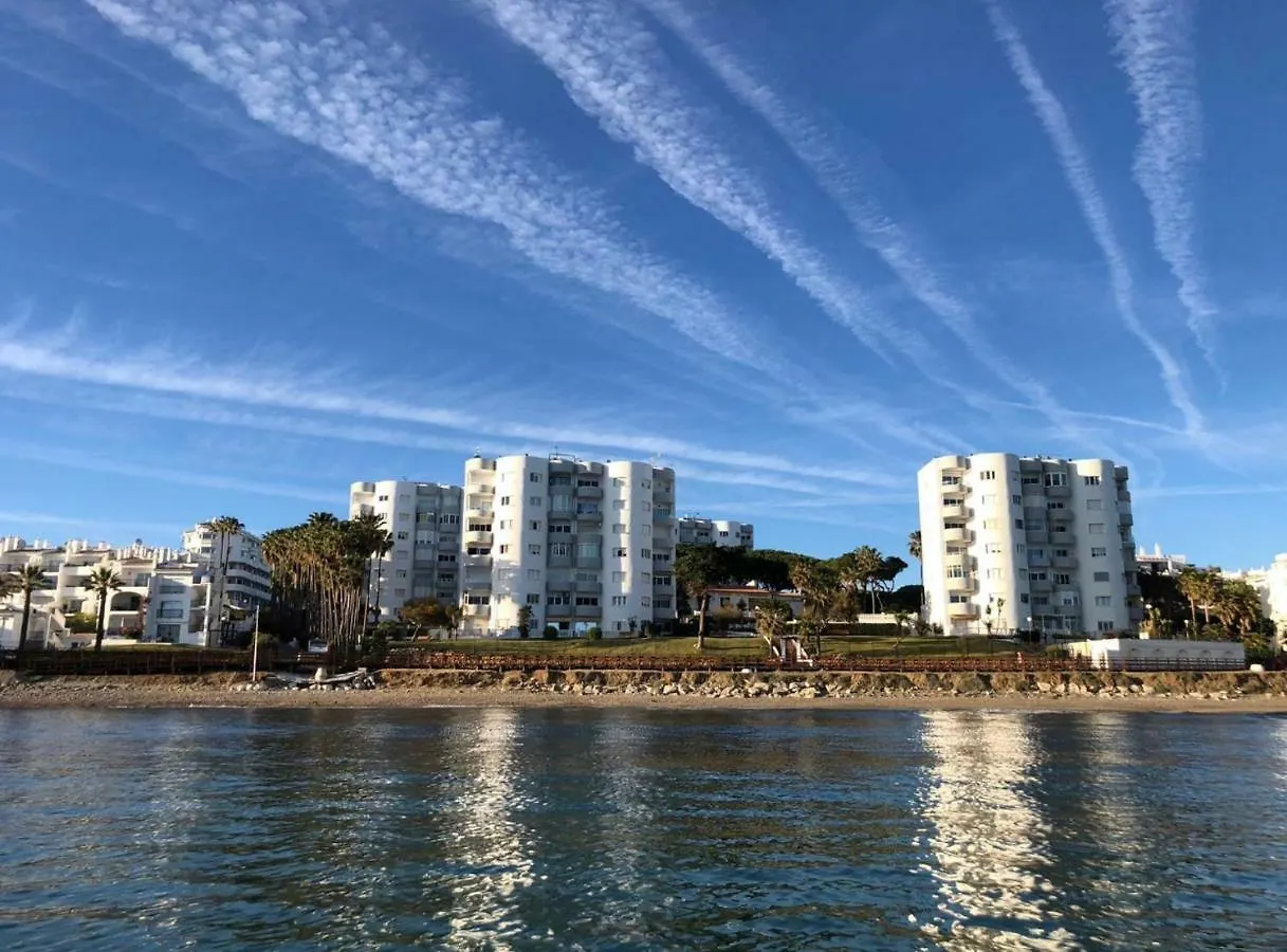 Apartment on Beach Mijas Sitio de Calahonda 0*,