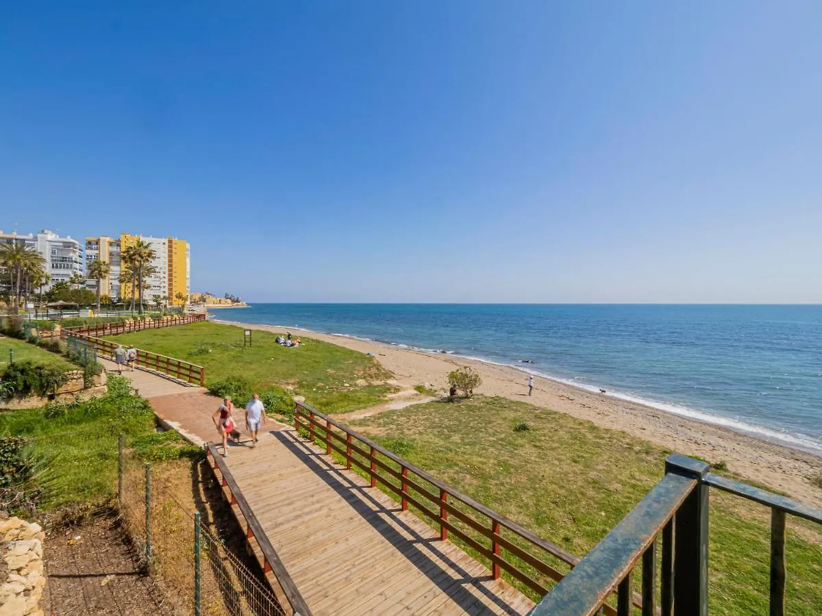 Apartment On Beach Mijas Sitio de Calahonda